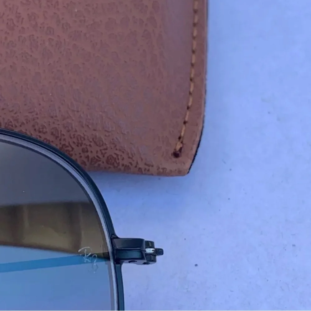 Ray-Ban Aviator Sunglasses RB3025 58mm Black / Brown Gradient Lens 002/51 Unisex